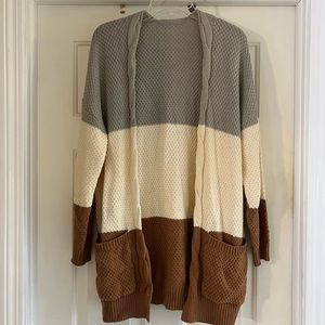 Color black cardigan